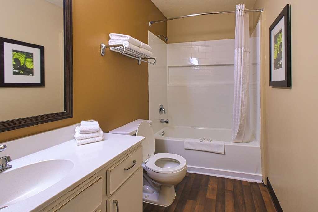Suburban Studios Louisville East 部屋 写真
