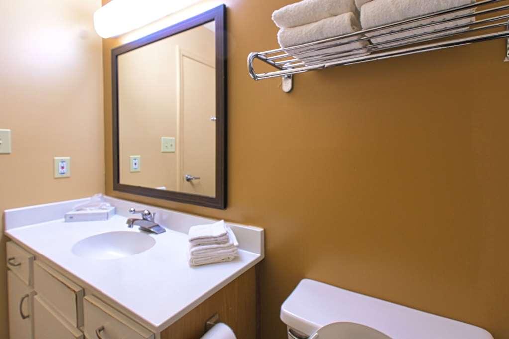 Suburban Studios Louisville East 部屋 写真