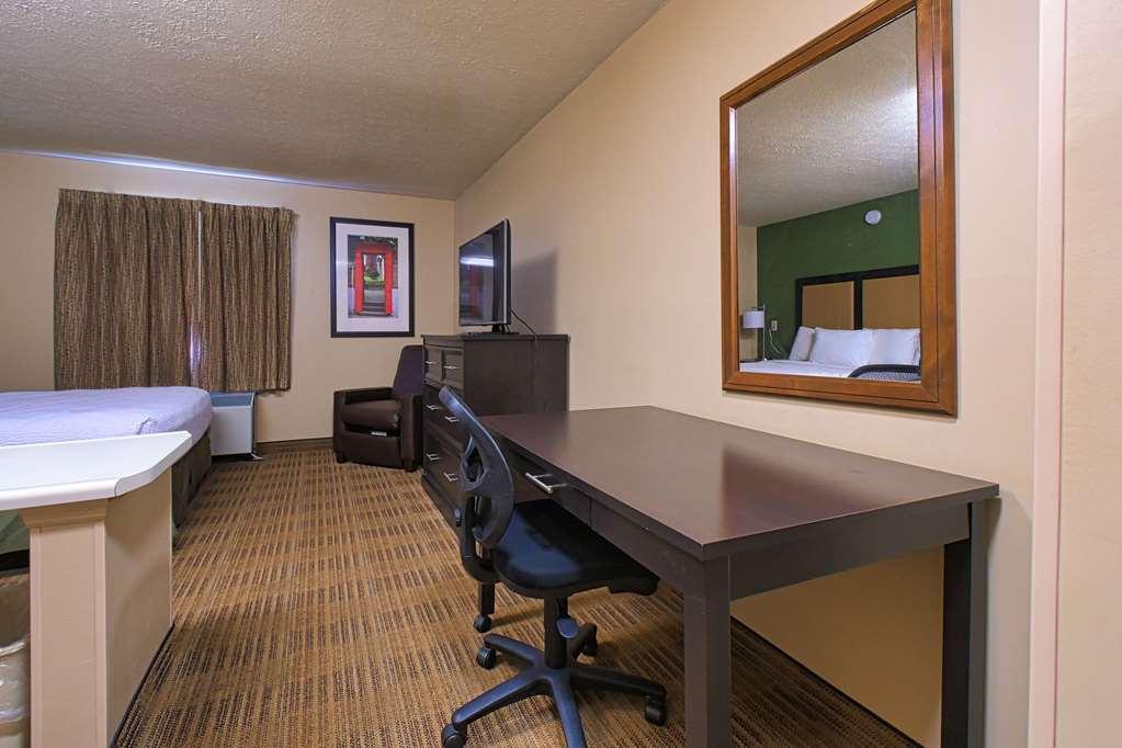 Suburban Studios Louisville East 部屋 写真