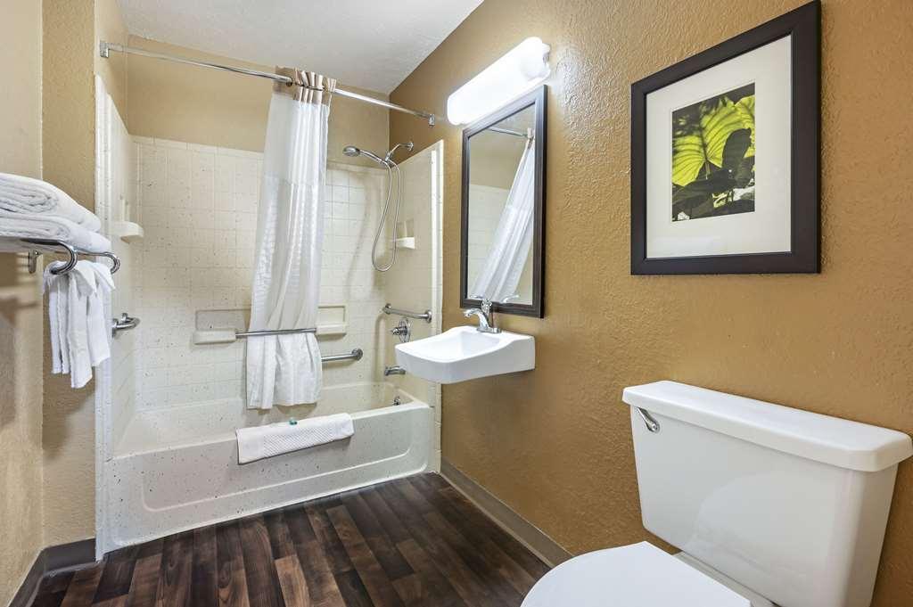 Suburban Studios Louisville East 部屋 写真